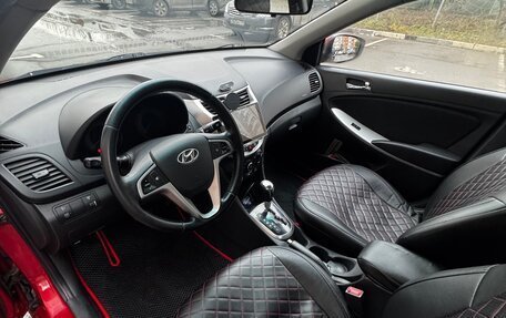 Hyundai Solaris II рестайлинг, 2011 год, 650 000 рублей, 10 фотография