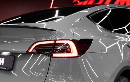 Tesla Model Y I, 2023 год, 5 900 000 рублей, 13 фотография