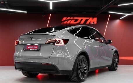 Tesla Model Y I, 2023 год, 5 900 000 рублей, 6 фотография