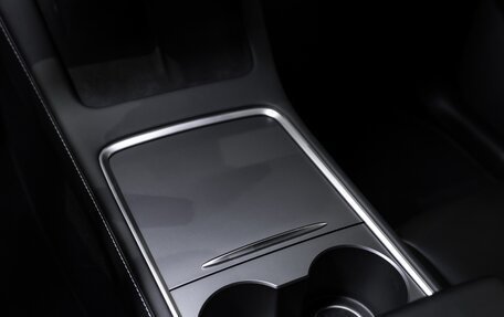 Tesla Model Y I, 2023 год, 5 900 000 рублей, 23 фотография