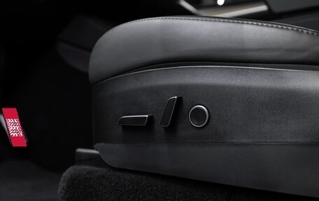 Tesla Model Y I, 2023 год, 5 900 000 рублей, 24 фотография