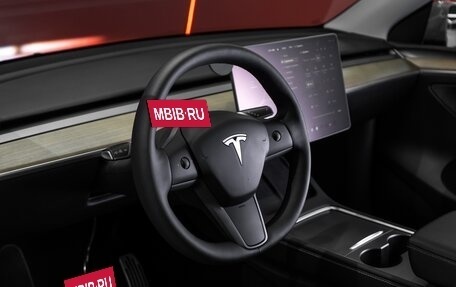 Tesla Model Y I, 2023 год, 5 900 000 рублей, 16 фотография