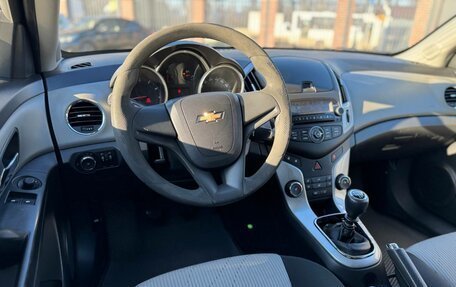 Chevrolet Cruze II, 2013 год, 649 000 рублей, 9 фотография