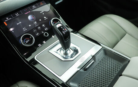 Land Rover Range Rover Evoque II, 2020 год, 4 200 000 рублей, 17 фотография