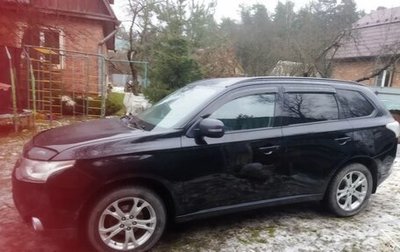 Mitsubishi Outlander III рестайлинг 3, 2014 год, 1 200 000 рублей, 1 фотография