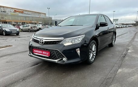 Toyota Camry, 2017 год, 2 490 000 рублей, 1 фотография