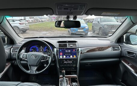 Toyota Camry, 2017 год, 2 490 000 рублей, 7 фотография