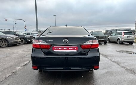 Toyota Camry, 2017 год, 2 490 000 рублей, 5 фотография