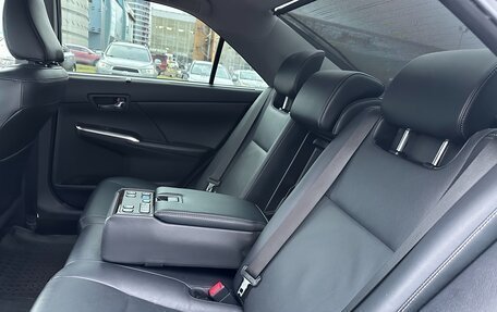 Toyota Camry, 2017 год, 2 490 000 рублей, 12 фотография