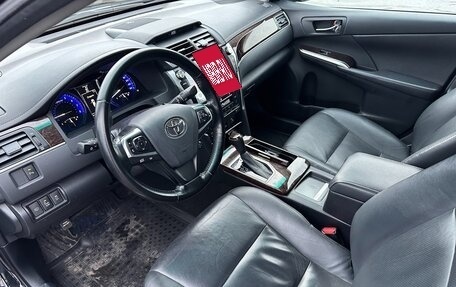 Toyota Camry, 2017 год, 2 490 000 рублей, 8 фотография