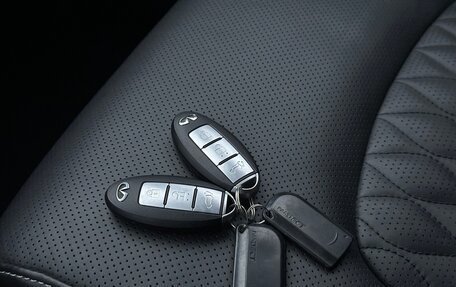 Infiniti QX80 I рестайлинг, 2018 год, 4 680 000 рублей, 26 фотография