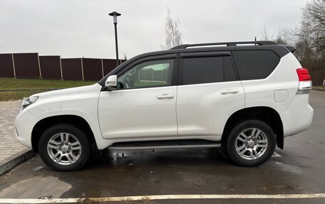 Toyota Land Cruiser Prado 150 рестайлинг 2, 2012 год, 2 650 000 рублей, 5 фотография