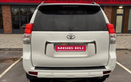 Toyota Land Cruiser Prado 150 рестайлинг 2, 2012 год, 2 650 000 рублей, 6 фотография