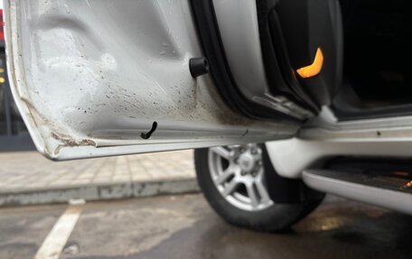 Toyota Land Cruiser Prado 150 рестайлинг 2, 2012 год, 2 650 000 рублей, 9 фотография