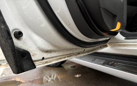 Toyota Land Cruiser Prado 150 рестайлинг 2, 2012 год, 2 650 000 рублей, 10 фотография