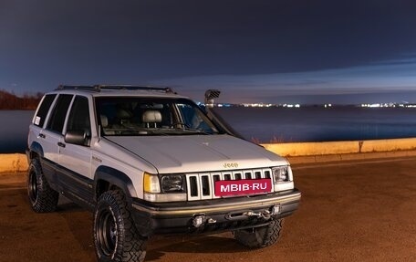 Jeep Grand Cherokee, 1994 год, 700 000 рублей, 7 фотография