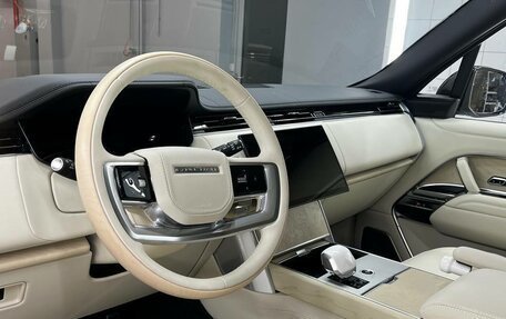 Land Rover Range Rover IV рестайлинг, 2025 год, 38 000 000 рублей, 8 фотография