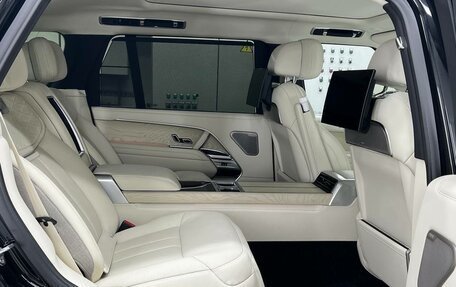 Land Rover Range Rover IV рестайлинг, 2025 год, 38 000 000 рублей, 11 фотография
