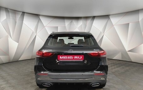 Mercedes-Benz GLA, 2020 год, 3 270 000 рублей, 8 фотография