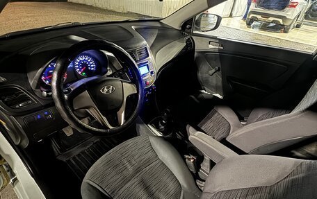 Hyundai Solaris II рестайлинг, 2014 год, 500 000 рублей, 5 фотография