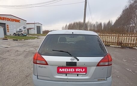 Nissan Wingroad III, 2001 год, 175 000 рублей, 4 фотография