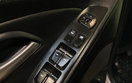 Hyundai ix35 I рестайлинг, 2013 год, 1 230 000 рублей, 18 фотография