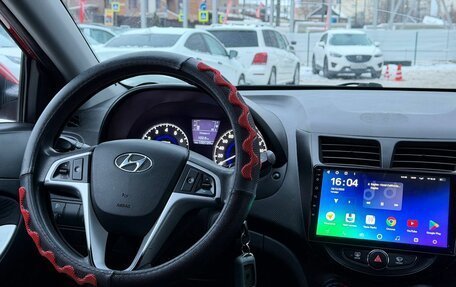 Hyundai Solaris II рестайлинг, 2011 год, 589 000 рублей, 16 фотография