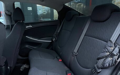 Hyundai Solaris II рестайлинг, 2011 год, 589 000 рублей, 22 фотография