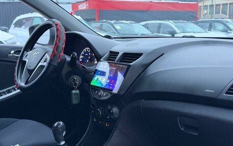 Hyundai Solaris II рестайлинг, 2011 год, 589 000 рублей, 21 фотография