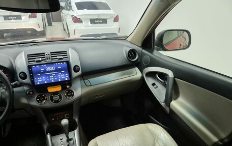 Toyota RAV4, 2007 год, 946 000 рублей, 31 фотография