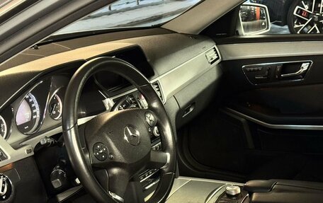 Mercedes-Benz E-Класс, 2009 год, 1 570 000 рублей, 13 фотография