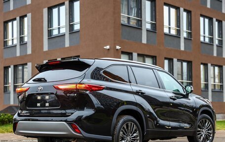 Toyota Highlander, 2025 год, 5 700 000 рублей, 9 фотография