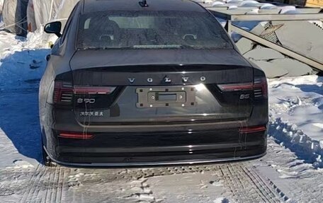 Volvo S90 II рестайлинг, 2025 год, 7 455 000 рублей, 4 фотография