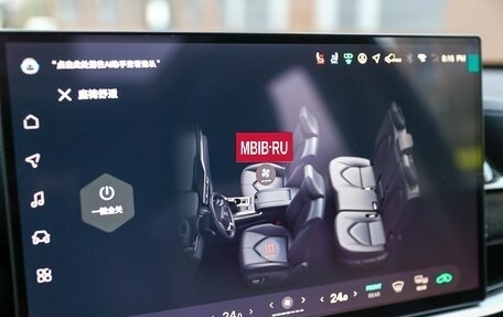 Toyota Highlander, 2025 год, 5 700 000 рублей, 31 фотография