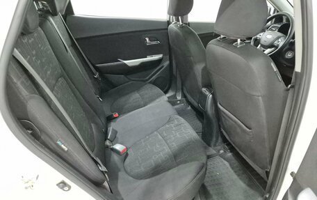 KIA Rio III рестайлинг, 2012 год, 620 000 рублей, 15 фотография