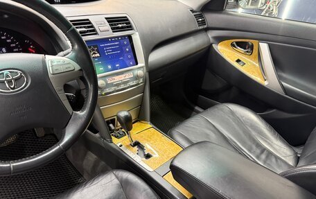 Toyota Camry, 2007 год, 1 390 000 рублей, 14 фотография