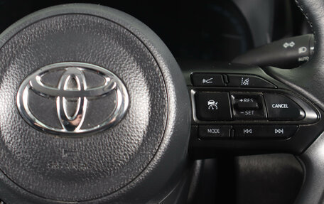 Toyota Yaris Cross, 2020 год, 1 969 000 рублей, 18 фотография