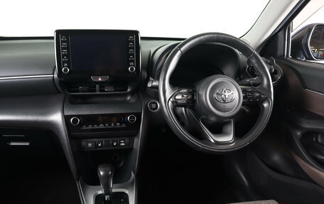 Toyota Yaris Cross, 2020 год, 1 969 000 рублей, 15 фотография