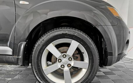 Mitsubishi Outlander III рестайлинг 3, 2007 год, 1 055 000 рублей, 7 фотография