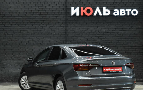 Volkswagen Jetta VII, 2018 год, 1 615 000 рублей, 5 фотография