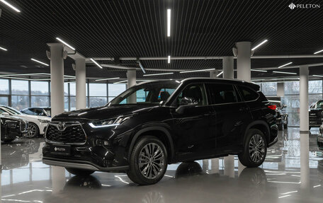 Toyota Highlander, 2025 год, 5 930 000 рублей, 1 фотография