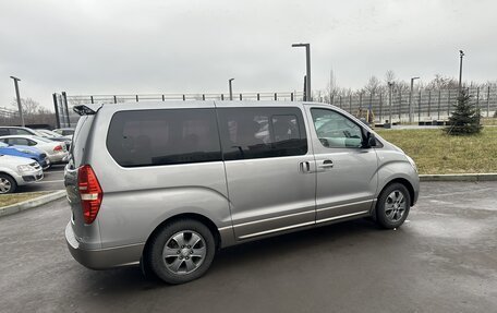 Hyundai Grand Starex Grand Starex I рестайлинг 2, 2013 год, 1 895 000 рублей, 12 фотография