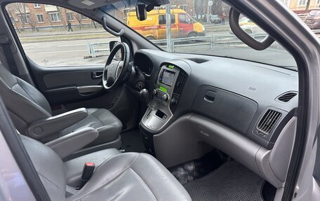 Hyundai Grand Starex Grand Starex I рестайлинг 2, 2013 год, 1 895 000 рублей, 11 фотография