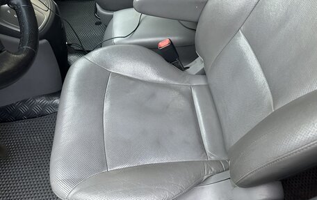 Hyundai Grand Starex Grand Starex I рестайлинг 2, 2013 год, 1 895 000 рублей, 24 фотография