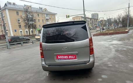 Hyundai Grand Starex Grand Starex I рестайлинг 2, 2013 год, 1 895 000 рублей, 20 фотография