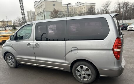 Hyundai Grand Starex Grand Starex I рестайлинг 2, 2013 год, 1 895 000 рублей, 38 фотография