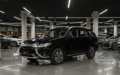 Mitsubishi Outlander III рестайлинг 3, 2022 год, 3 150 000 рублей, 1 фотография
