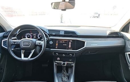 Audi Q3 Sportback, 2022 год, 2 480 000 рублей, 10 фотография