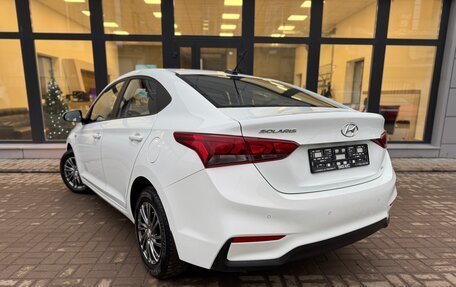 Hyundai Solaris II рестайлинг, 2018 год, 1 390 000 рублей, 2 фотография