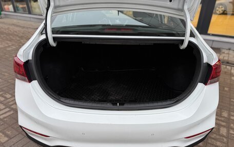 Hyundai Solaris II рестайлинг, 2018 год, 1 390 000 рублей, 8 фотография